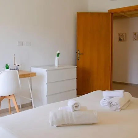 Ulivo - Modern Apt A 5min Da Budoni شقة *