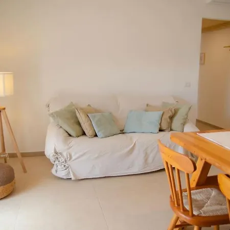 Ulivo - Modern Apt A 5min Da Budoni شقة